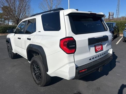 Used 2025 Toyota 4Runner SR5 image 7