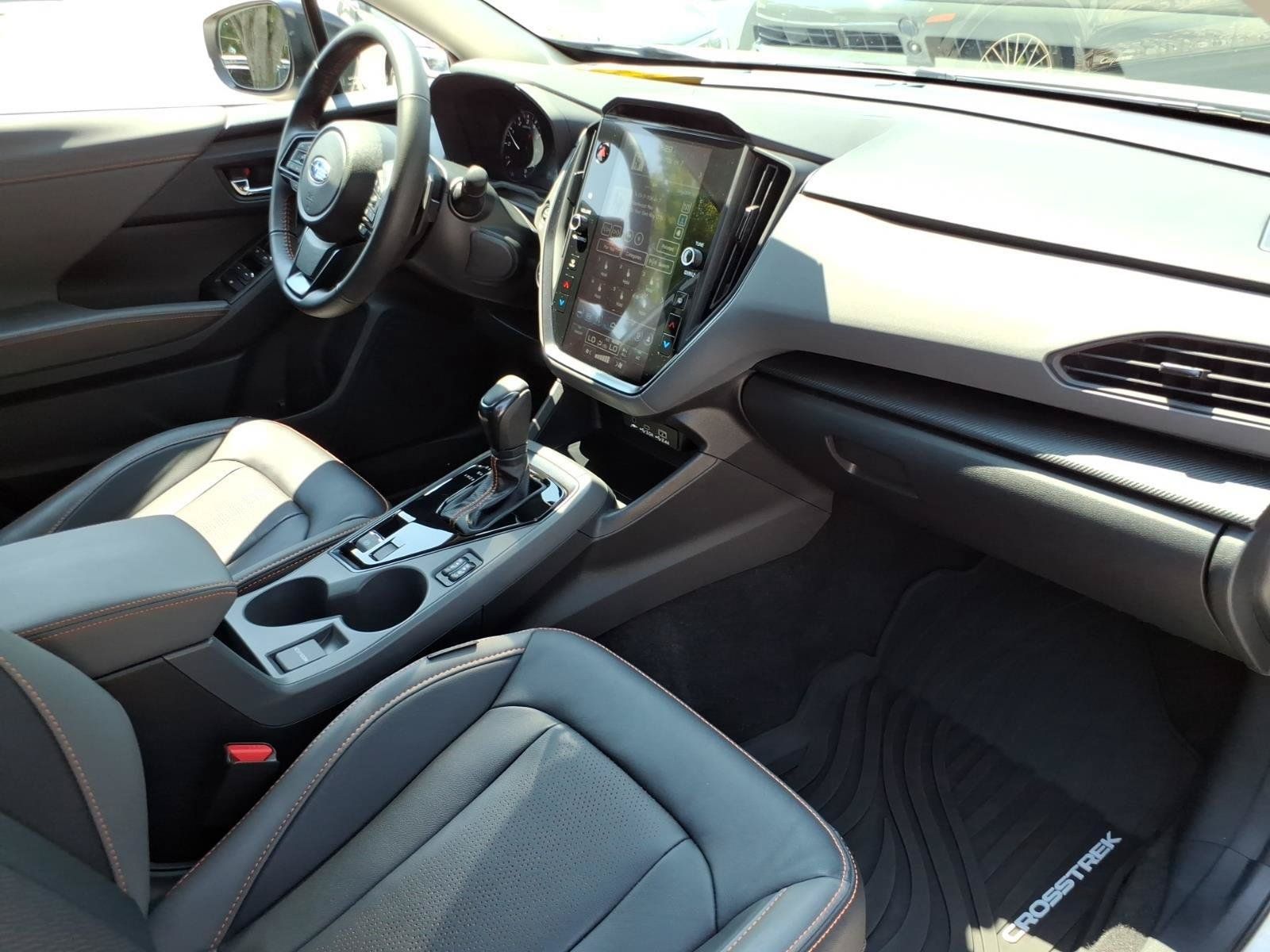 Used 2025 Subaru Crosstrek 2.5i Limited w/ Crosstrek Mirror Package AWD/4WD image 23