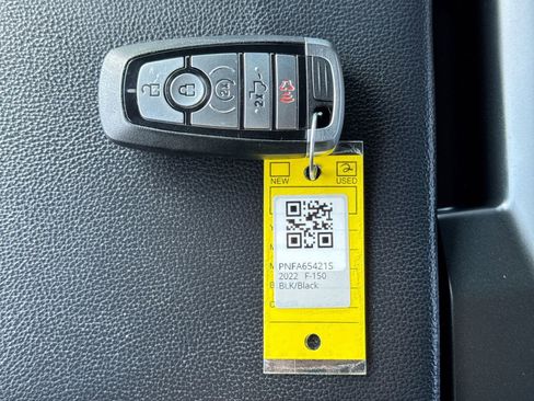 Certified 2022 Ford F150 XLT w/ Equipment Group 302A High image 38