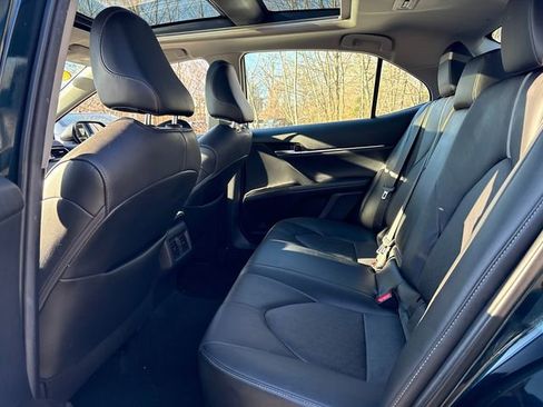 Certified 2021 Toyota Camry XSE w/ Blackout Package (TMS) image 19