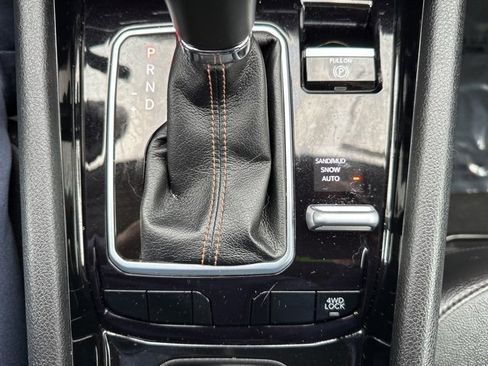 Used 2022 Jeep Compass Limited w/ Sun and Sound Group image 24