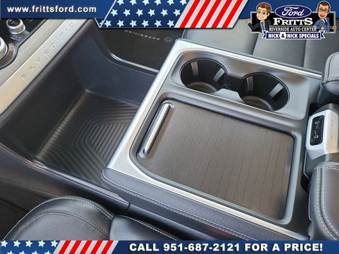 Certified 2025 Ford Expedition Platinum w/ Driver's Package AWD/4WD image 7