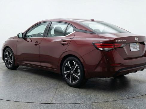 Used 2025 Nissan Sentra SV FWD image 6