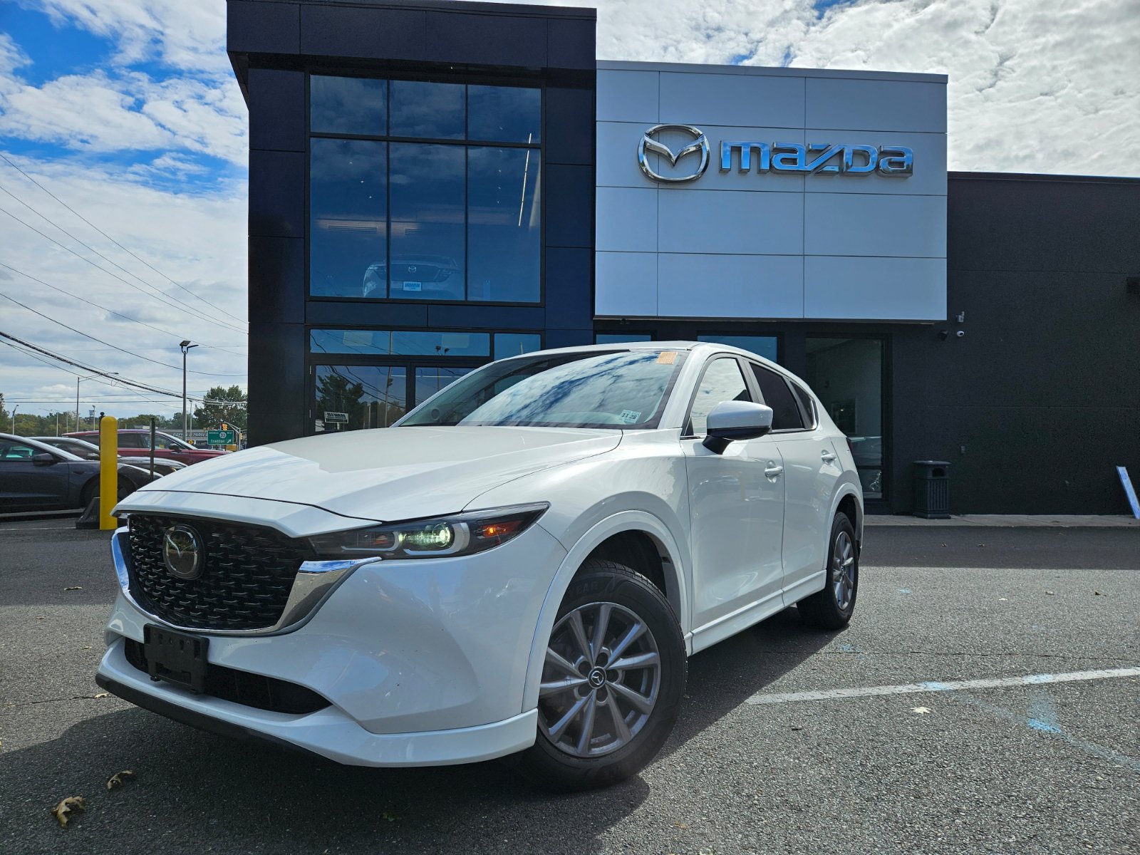 Used 2024 MAZDA CX-5 AWD 2.5 S w/ Preferred Package image 1