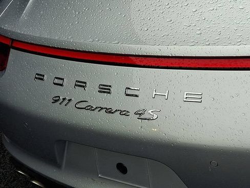 Certified 2017 Porsche 911 Carrera 4S AWD/4WD image 32