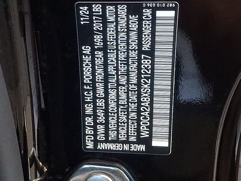 Used 2025 Porsche 718 Boxster RWD image 25