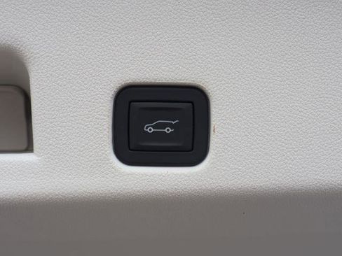New 2026 Buick Enclave Avenir AWD/4WD image 16