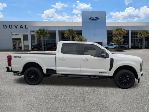 New 2026 Ford F250 Lariat w/ Black Appearance Package image 2