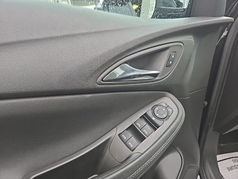 Used 2023 Buick Encore GX Select image 14