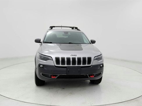 Used 2019 Jeep Cherokee Trailhawk AWD/4WD image 8