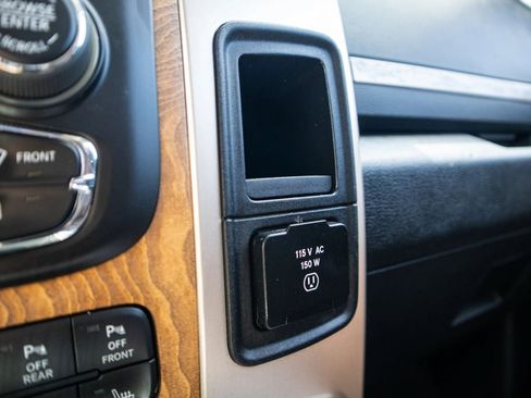 Used 2014 RAM 1500 Laramie Longhorn w/ Convenience Group RWD image 32