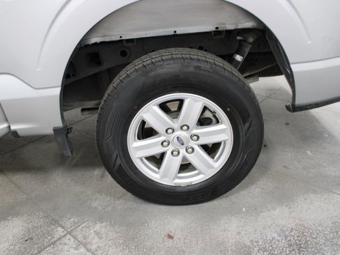 Used 2023 Ford F150 XLT image 35