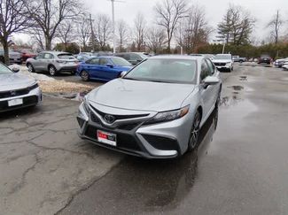 Used 2023 Toyota Camry SE video 1