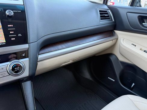 Used 2015 Subaru Outback 3.6R Limited image 85