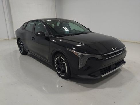 Used 2025 Kia K4 EX FWD image 13