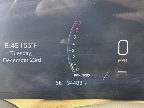 Used 2024 Cadillac XT4 Luxury image 18