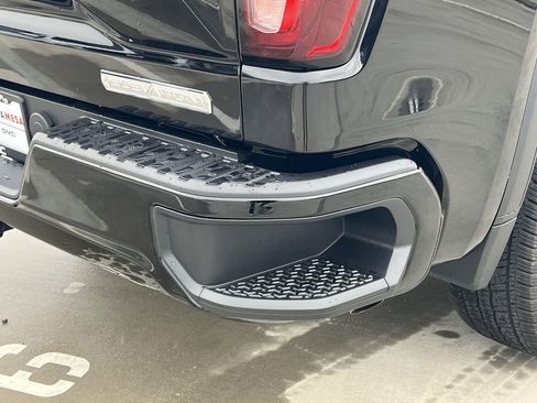 New 2026 GMC Sierra 1500 Elevation image 30