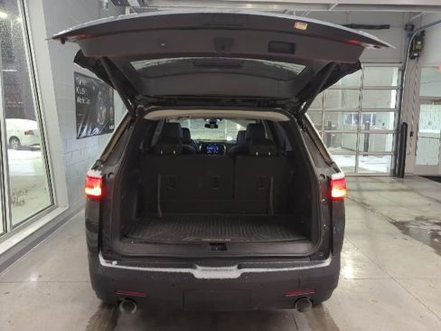 Used 2020 Chevrolet Traverse RS image 4