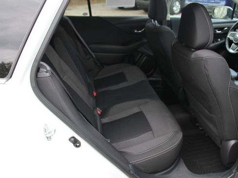 Used 2022 Subaru Outback Premium AWD/4WD image 33
