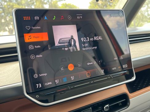 New 2025 Volkswagen ID. Buzz 1st Edition image 11