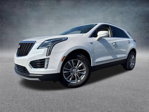 Used 2022 Cadillac XT5 Premium Luxury FWD image 1
