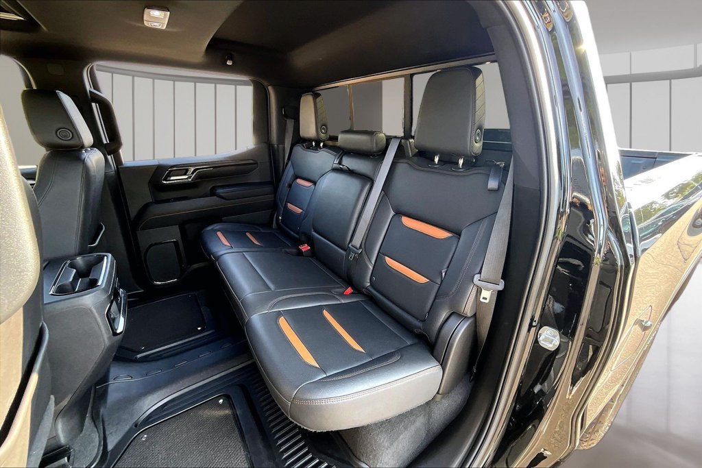 Used 2022 GMC Sierra 1500 AT4 w/ AT4 Premium Package AWD/4WD image 28