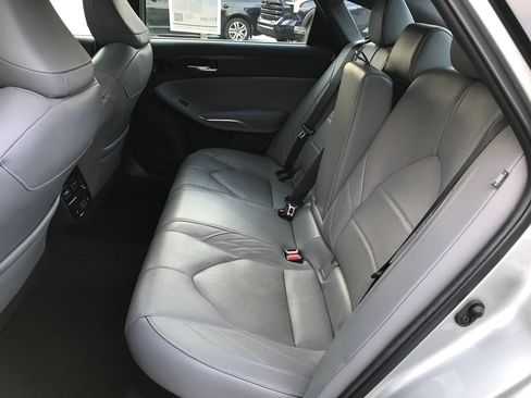 Certified 2022 Toyota Avalon Limited w/ Advanced Safety Package image 29