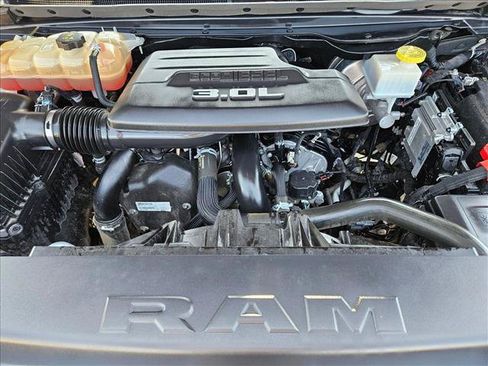 Used 2022 RAM 1500 Limited AWD/4WD image 23