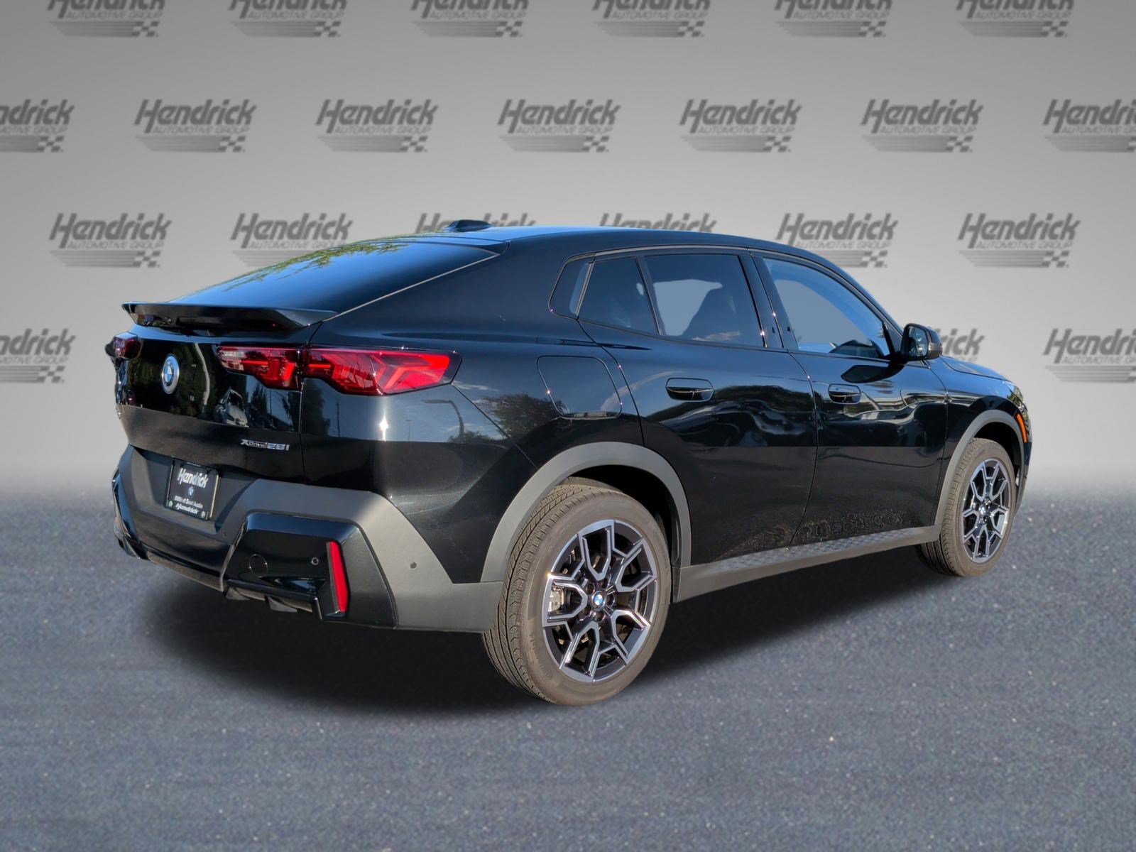 Used 2026 BMW X2 xDrive28i AWD/4WD image 7