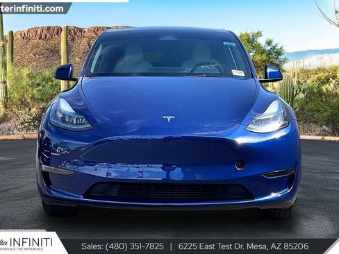 Used 2025 Tesla Model Y Long Range RWD image 3