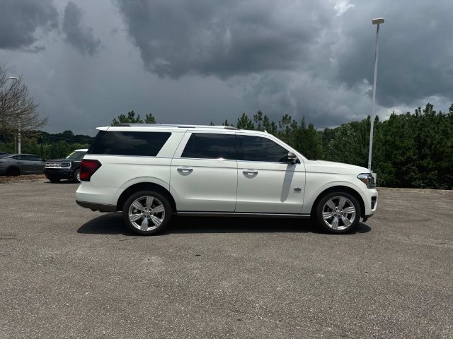 Used 2024 Ford Expedition Max King Ranch AWD/4WD image 3