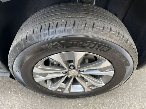 Used 2025 Chevrolet Equinox LT image 29