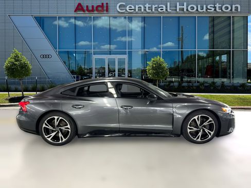 Used 2023 Audi e-tron GT Premium Plus w/ Performance Package image 8