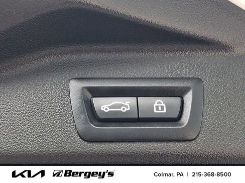 Used 2021 BMW X5 xDrive40i w/ Convenience Package AWD/4WD image 33