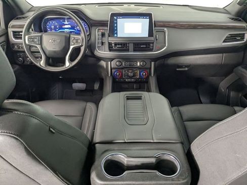Used 2023 Chevrolet Tahoe Z71 w/ Luxury Package AWD/4WD image 27