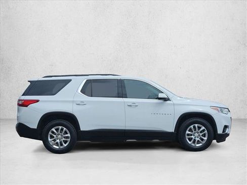 Certified 2019 Chevrolet Traverse LT FWD image 9