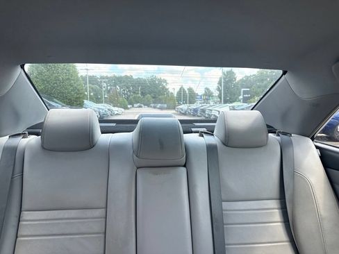 Used 2016 Toyota Camry XLE FWD image 13