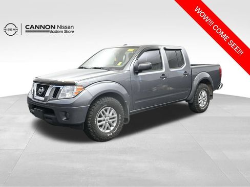 Used 2017 Nissan Frontier SV w/ SV Value Truck Package RWD image 1