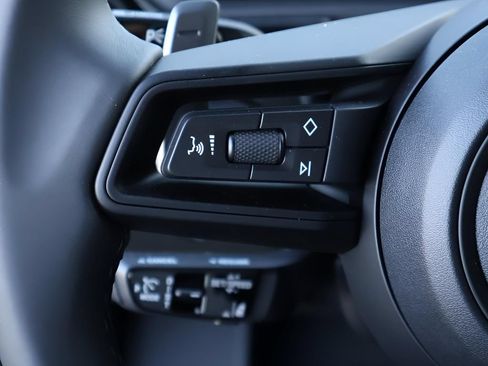 Certified 2026 Porsche Cayenne E-Hybrid Coupe AWD/4WD image 24