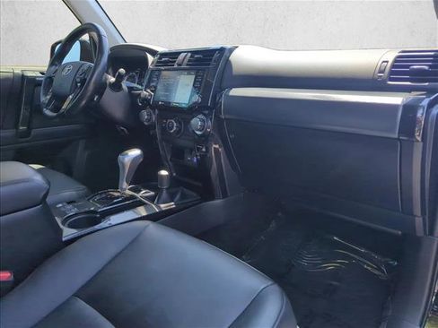 Certified 2023 Toyota 4Runner TRD Off-Road Premium w/ Moonroof Package AWD/4WD image 29
