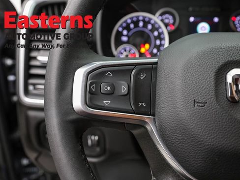 Used 2025 RAM 2500 Big Horn AWD/4WD image 15