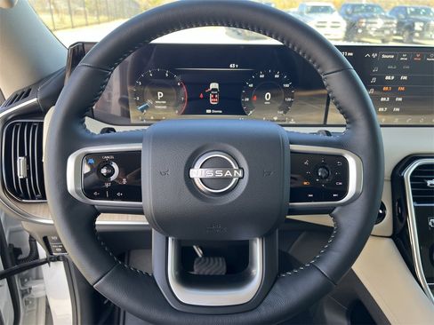 New 2026 Nissan Armada Platinum image 10