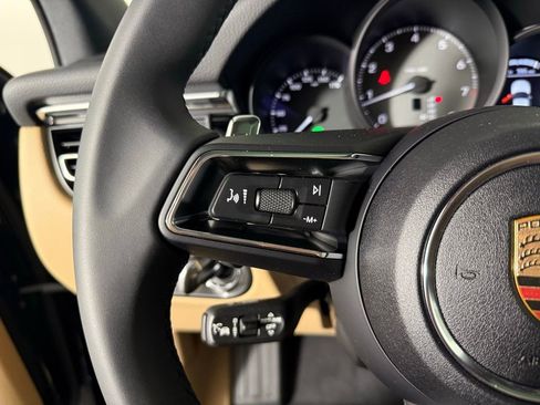 New 2025 Porsche Macan S image 36