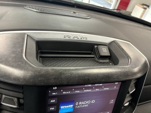 Used 2021 RAM 1500 Big Horn AWD/4WD image 59