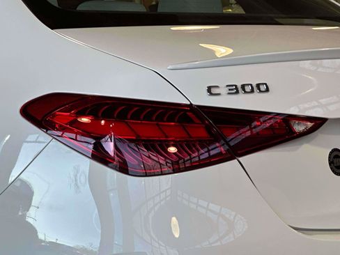 Certified 2023 Mercedes-Benz C 300 4MATIC Sedan image 8