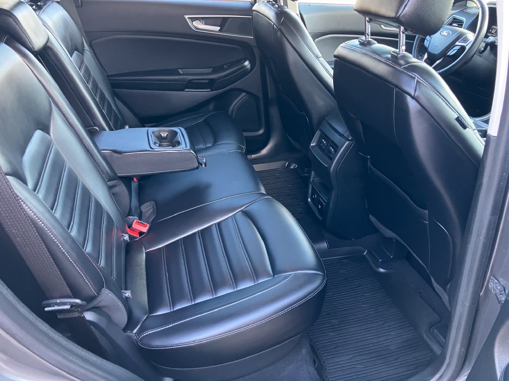 Used 2024 Ford Edge SEL w/ Convenience Package AWD/4WD image 17