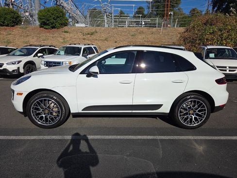 Used 2017 Porsche Macan S w/ Premium Package Plus AWD/4WD image 4
