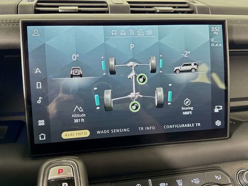 Used 2022 Land Rover Defender 110 X image 35