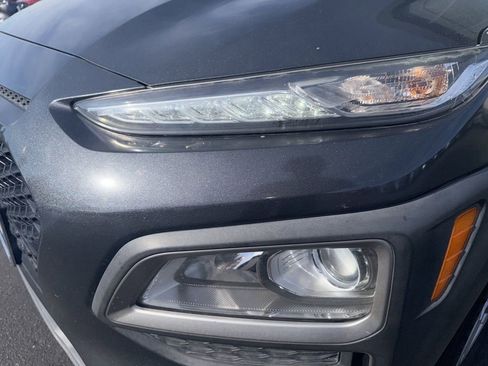 Used 2018 Hyundai Kona SE FWD image 4