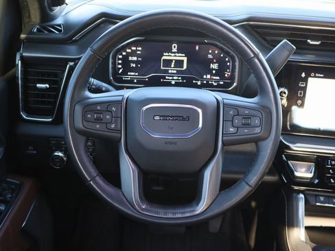 Certified 2025 GMC Sierra 2500 Denali Ultimate image 14